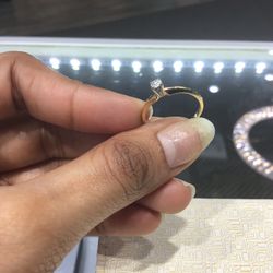 14k Gold With Diamond Stone Ring On Special For Valentines Day