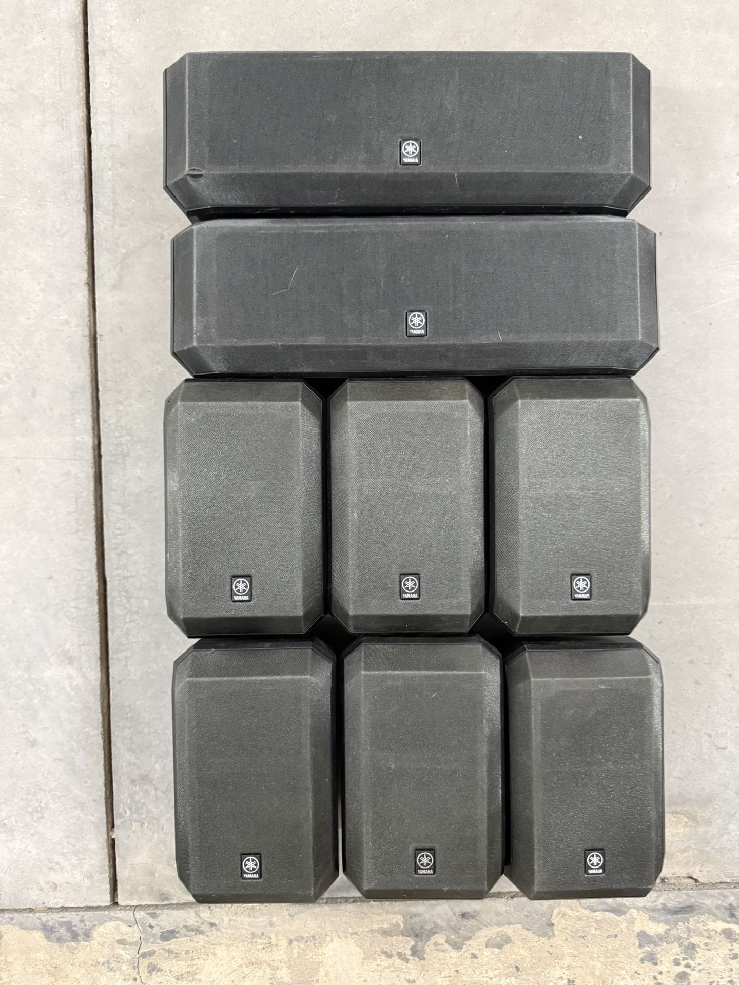 Yamaha NS-AP2600 Speaker Set — 8 Speakers (6 Surround + 2 Center) Black