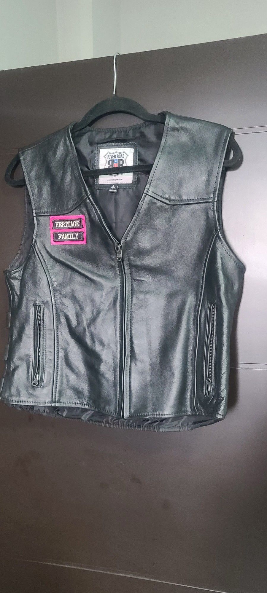 Women's Leather Vest Large