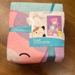 Squishmallow Snuggle Throw Blanket