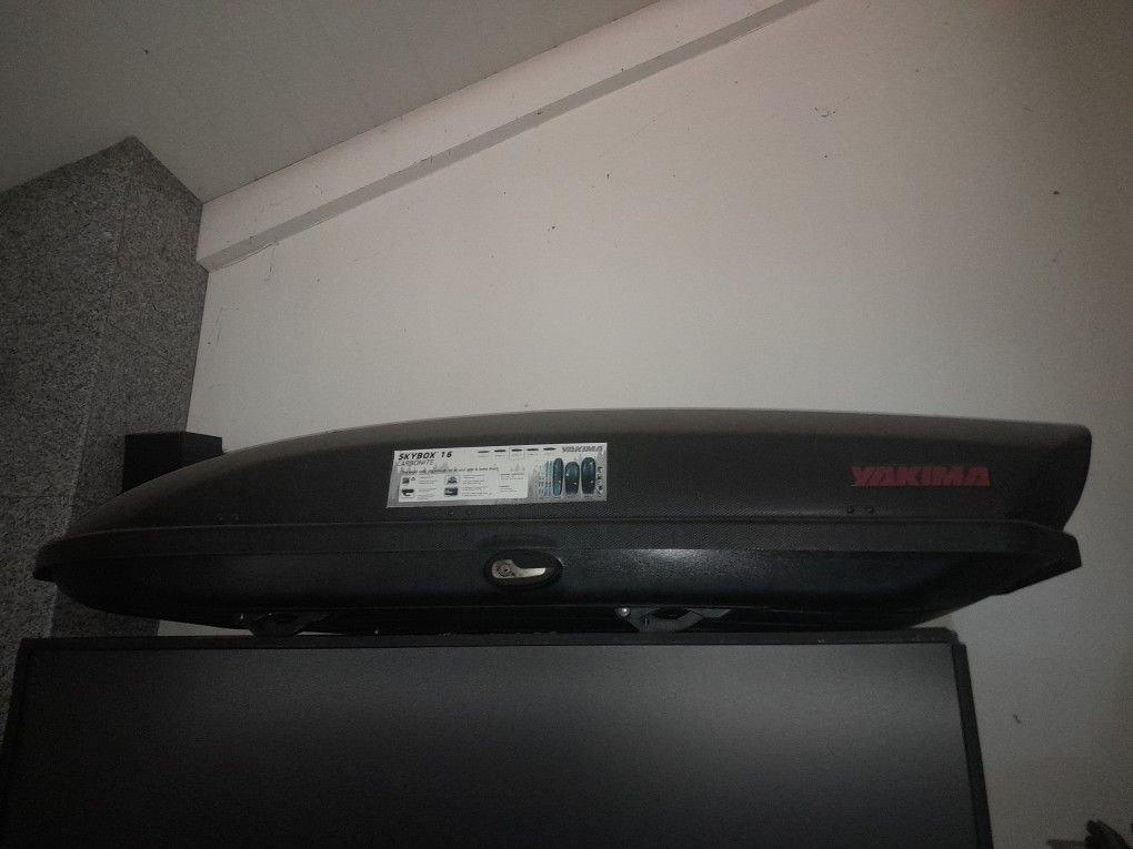 Yakima Skybox 16