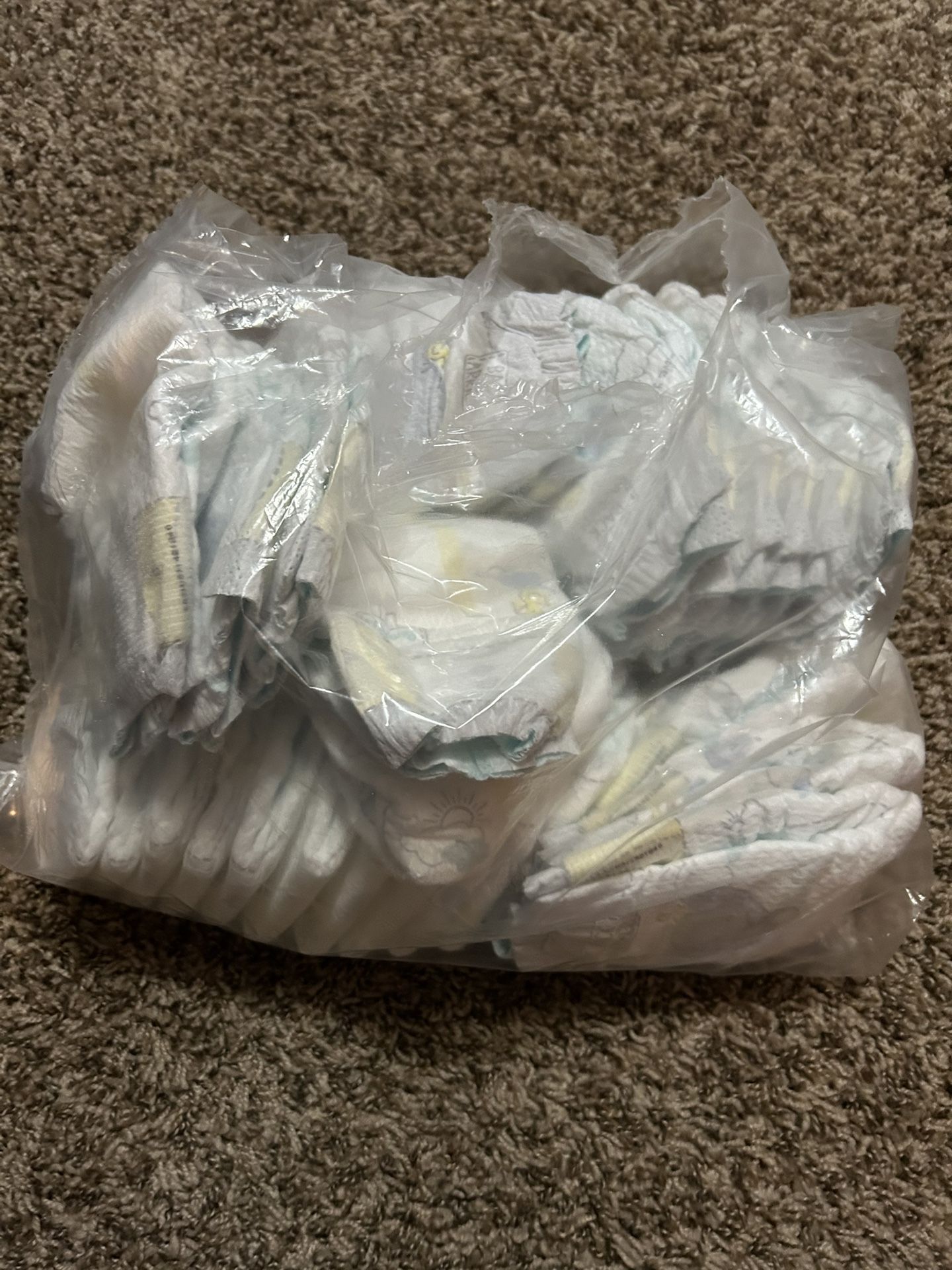 Pampers