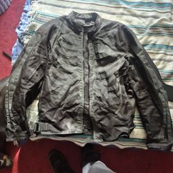 Motorcycle jacket