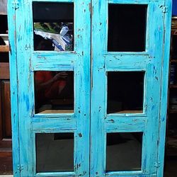 Rustic Blue Cabinet W / glass