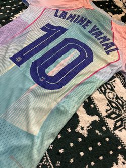 (BRAND NEW) LAMINE YAMAL BARCELONA CONCEPT KIT