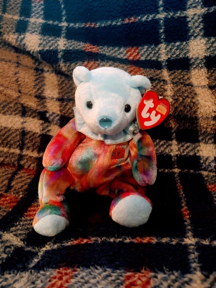 2001 TY Birthstone Nose: March