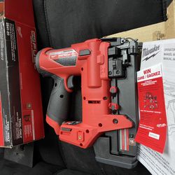Milwaukee 2541-20 M12 Cordless Nailer(tool Only)