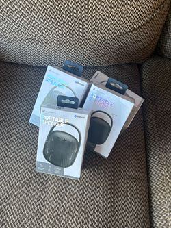 4 iconcept Bluetooth speakers