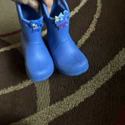 Crocs Toddler Size 6C 
