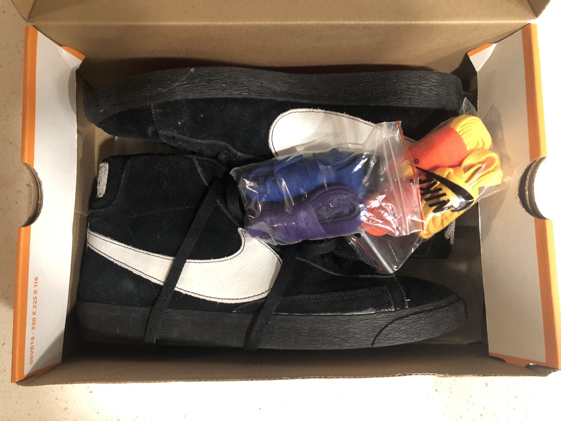 Nike Blazer Mid NYLA (sz10)