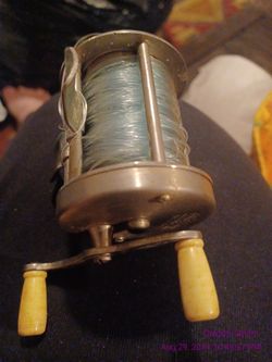 Vintage 50s/60s Imperial Fishing Reel