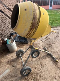 Cement mixer