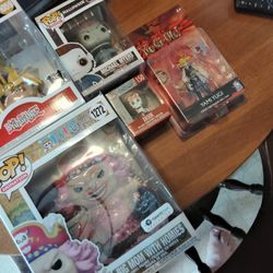 Inbox Figurines 