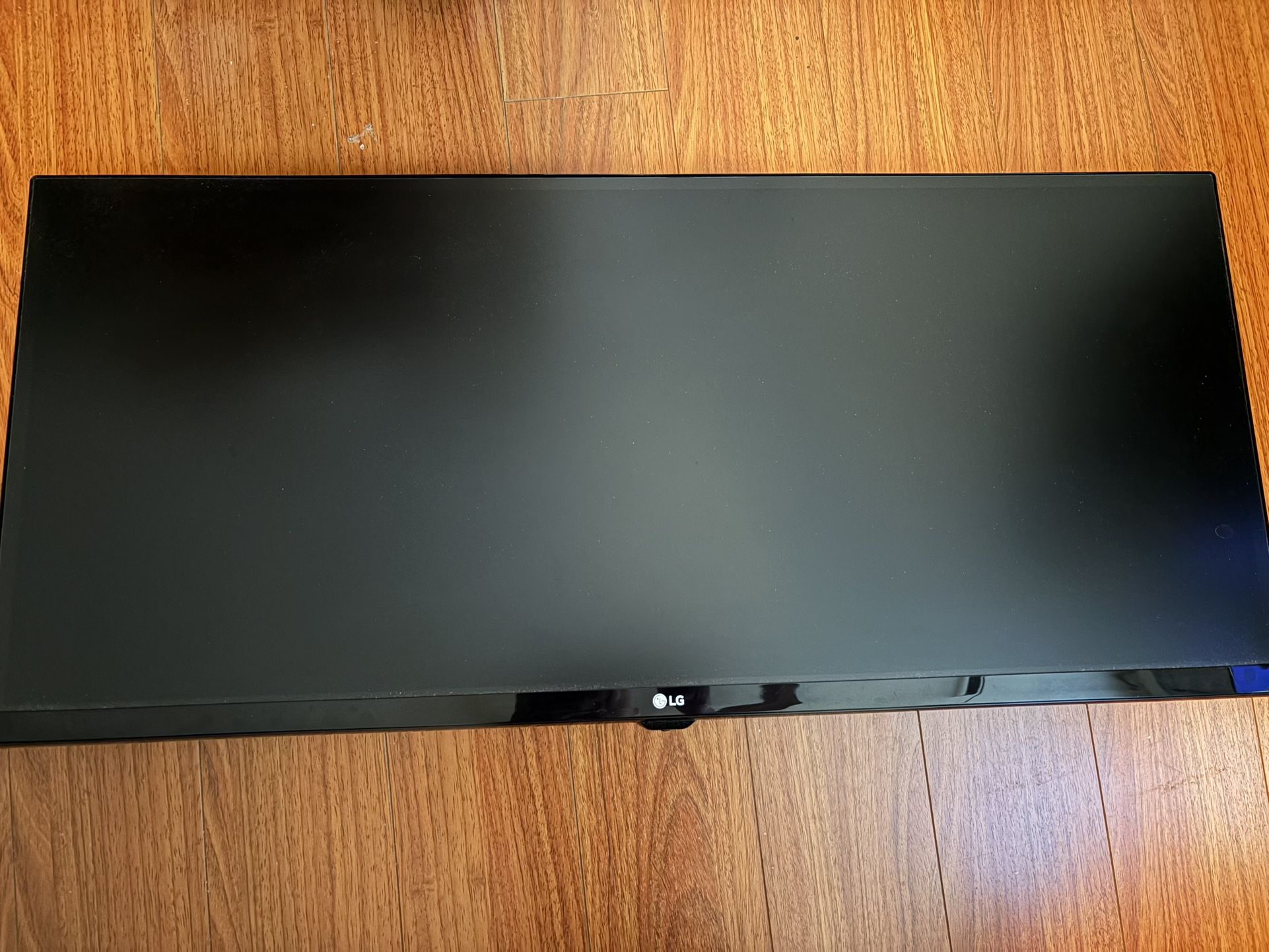 LG 34” Widescreen Monitor 2560x1080 75mhz