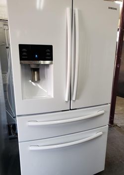 Samsung 4 Door  White Fridge
