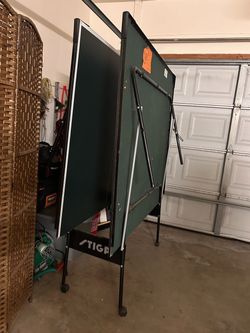 Stiga ping pong table