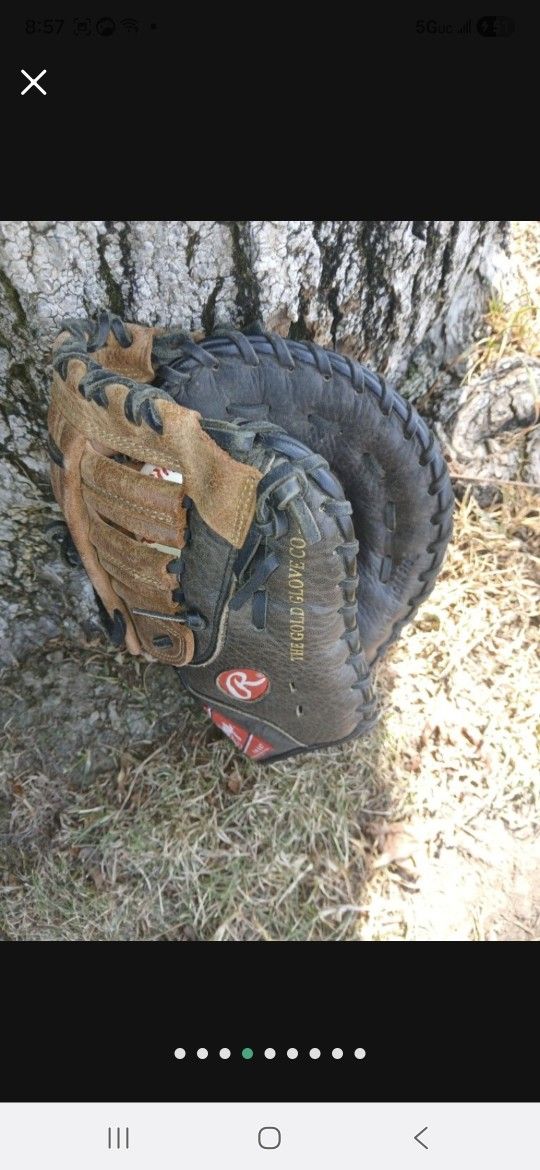 Rawlings "Youth" Firstbasemans Glove 11.5 INCH. Located In Glendora