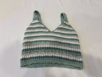 Women’s Hollister crop tank