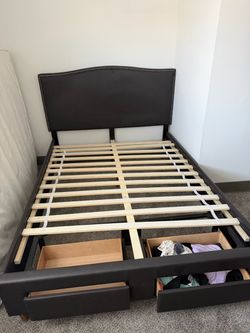 Queen size bed & mattress