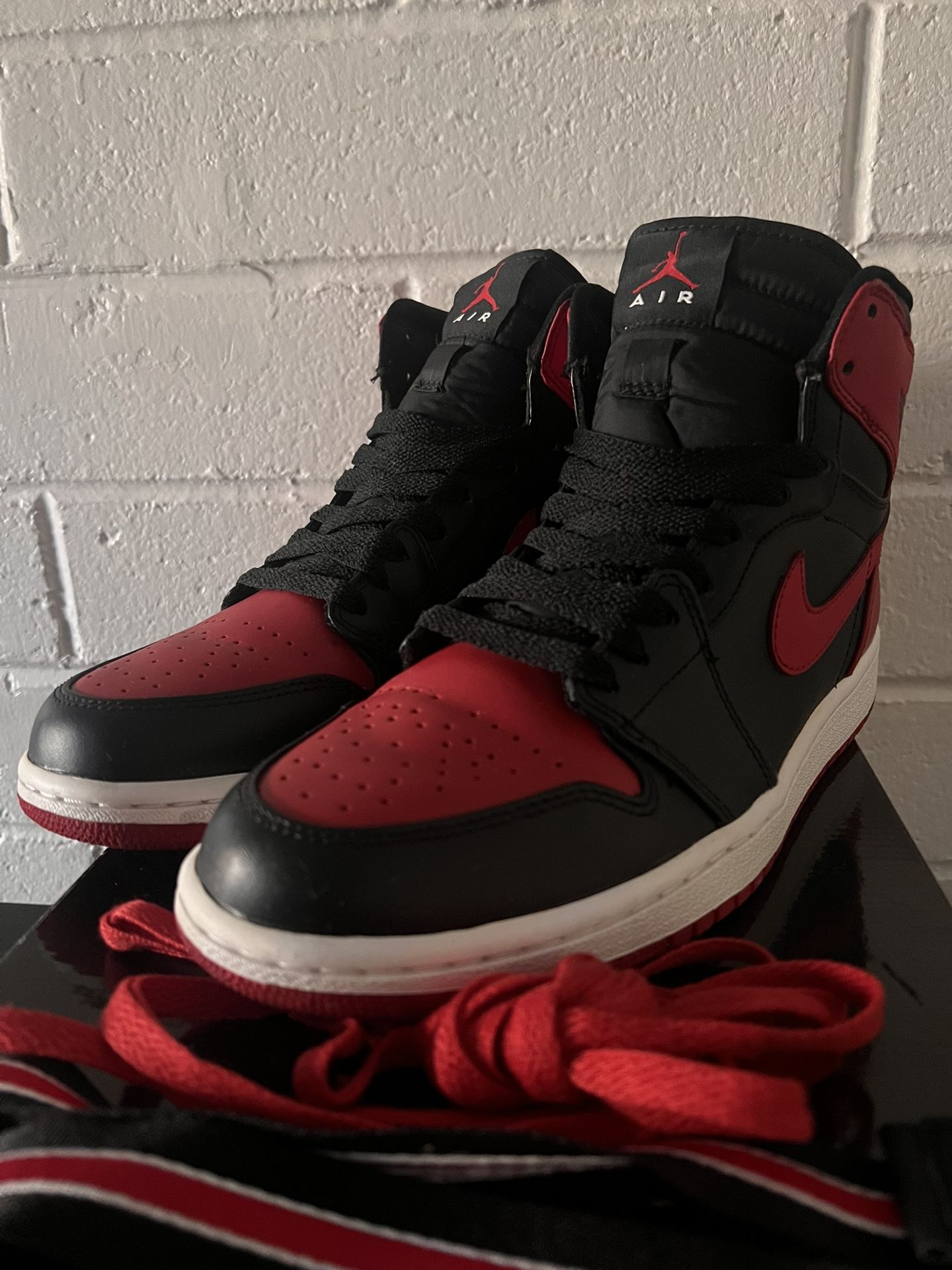 Nike Jordan 1 High Strap Bred 9.5