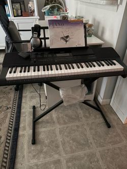 Casio CTx700 keyboard