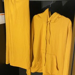 Women’s Mustard Yellow 2-Piece Set (Hoodie + Pants) – Size 2XL