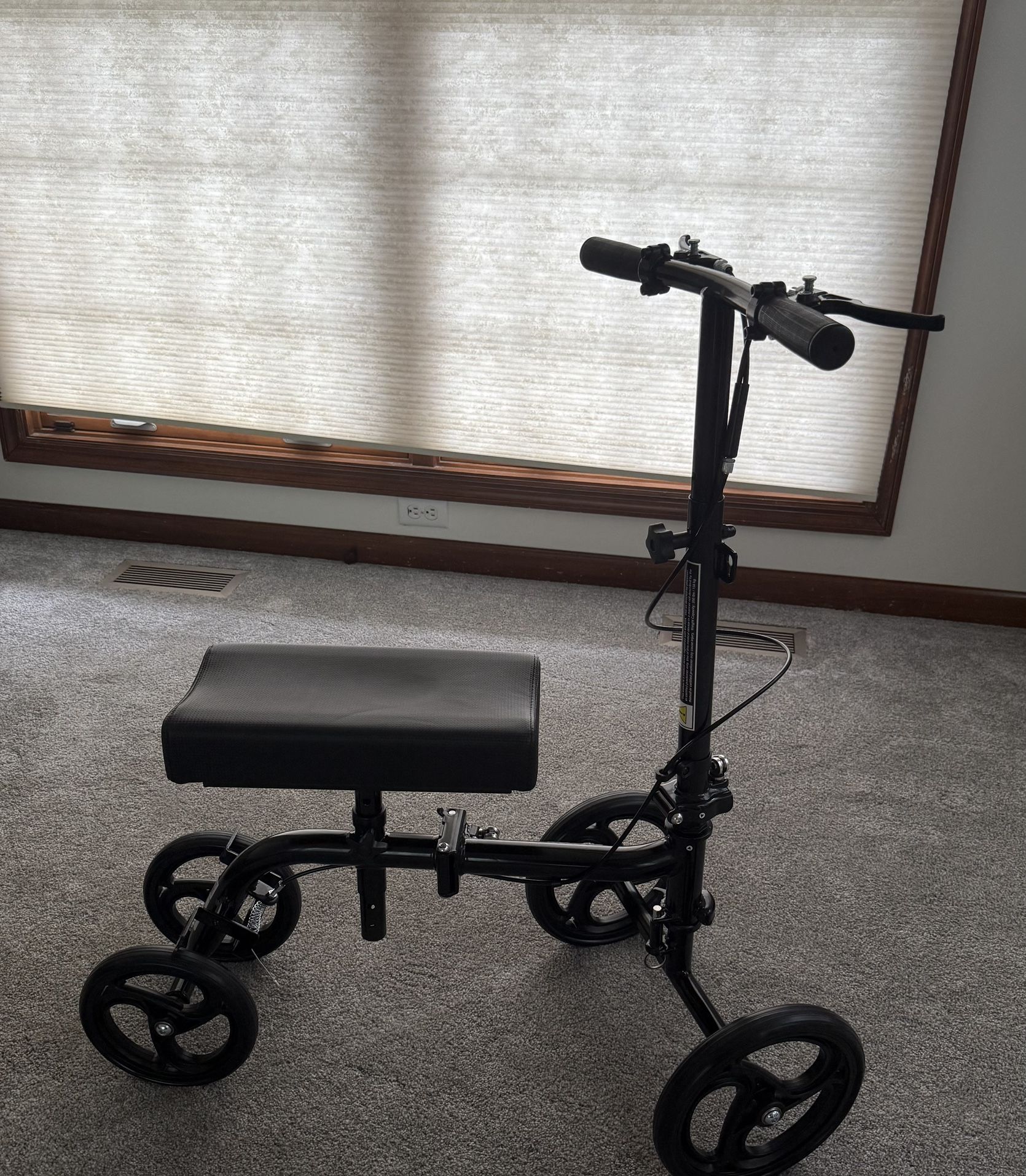 Knee Scooter