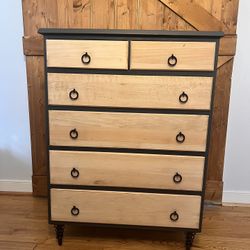 Solid wood Dresser