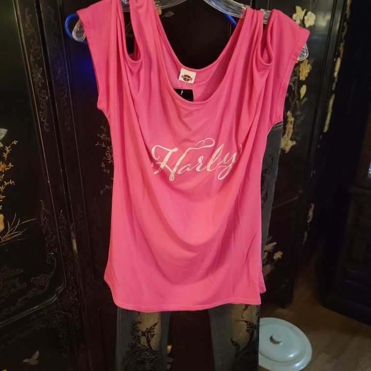 Ladies XL Harley Davidson Short Sleeved Pink Shirt