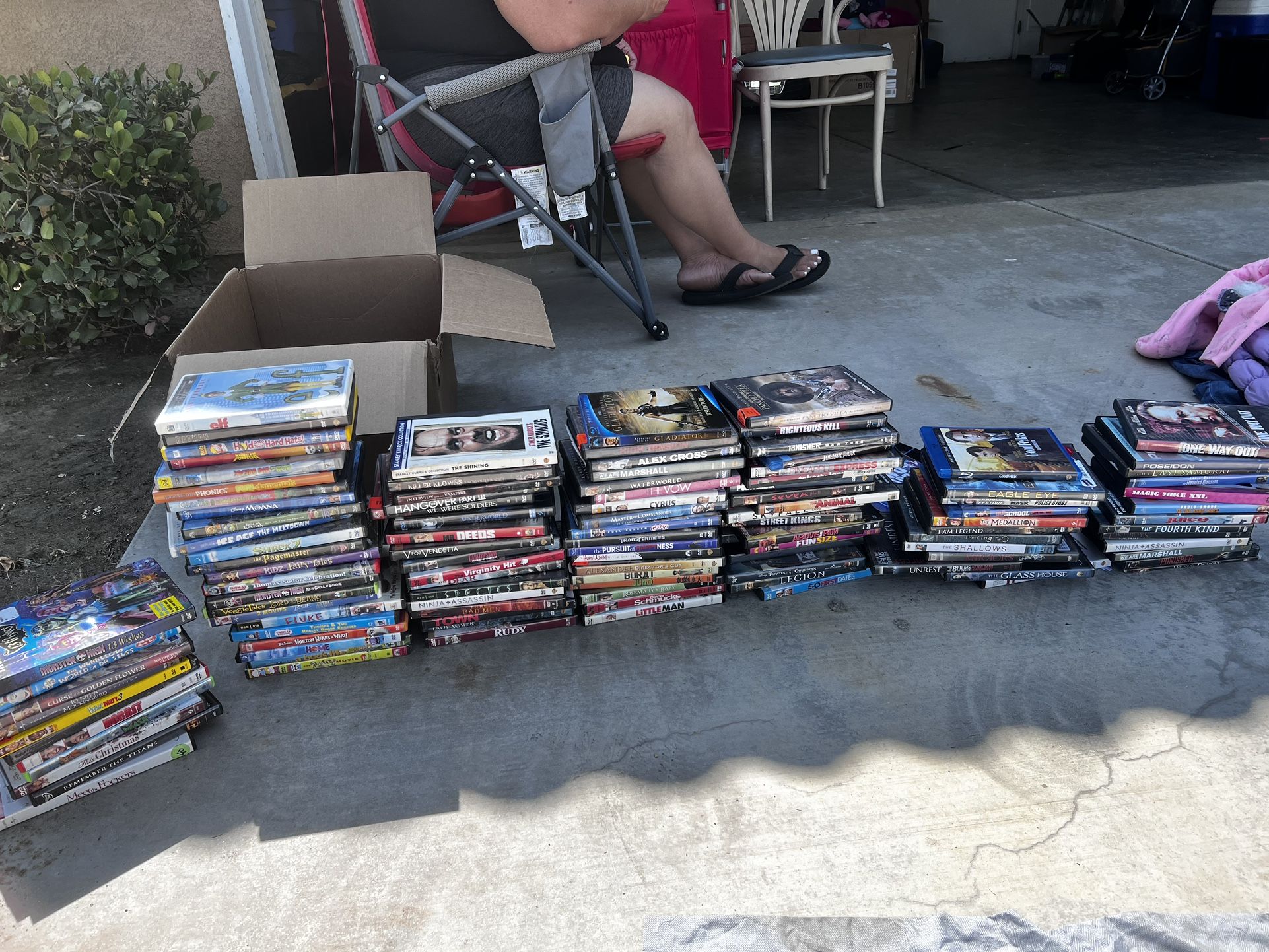 DVDs / Blu-ray Movies