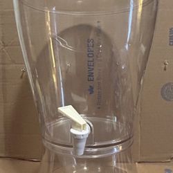 Large 3.25 Gallon Plastic Beverage Dispenser With Spout