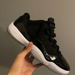 Jordan  11 space jam lows