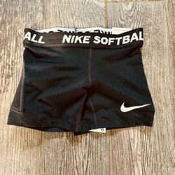 NWT Girls Small Nike Compression Shorts
