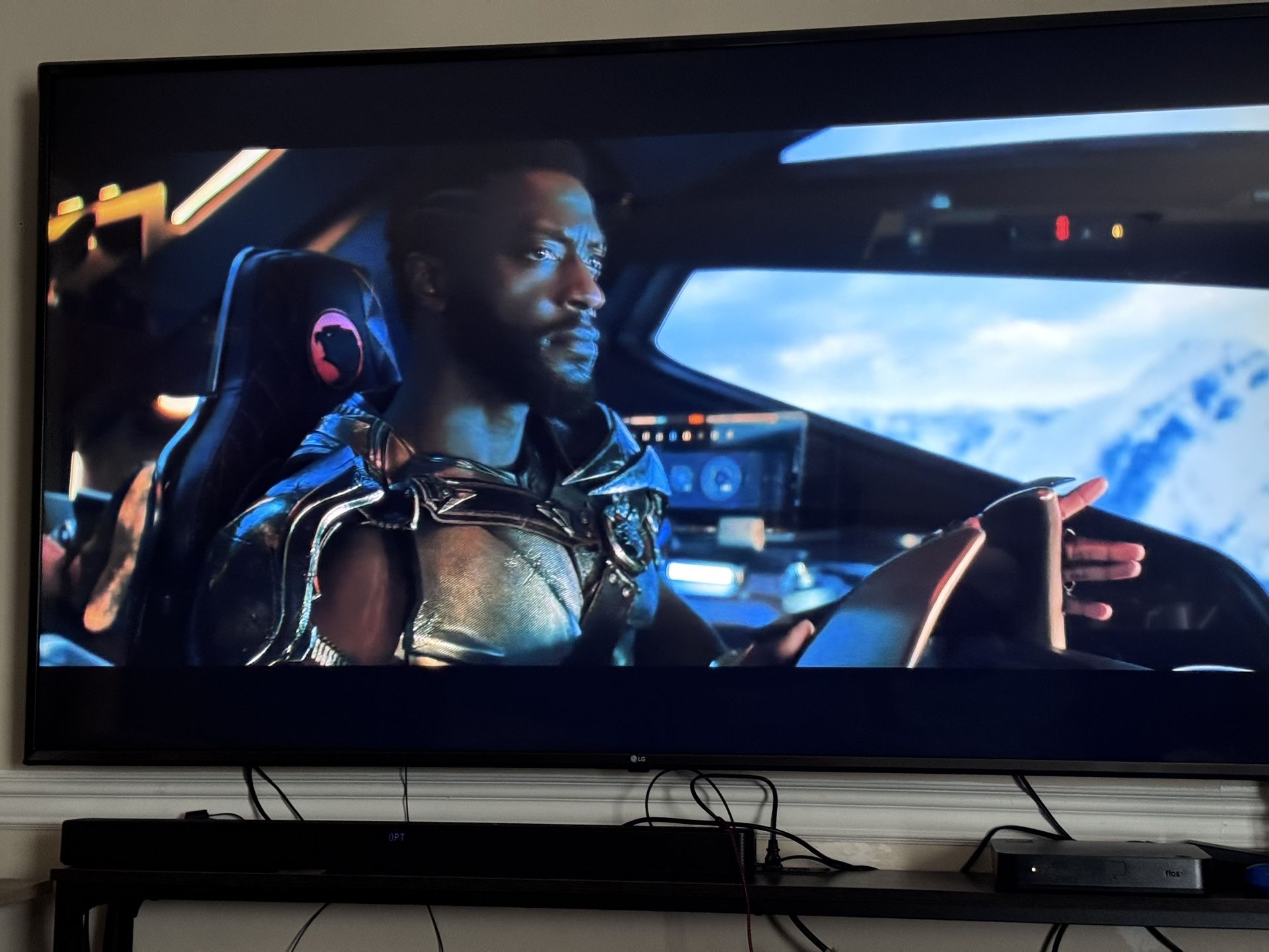 LG - 75" Class UM6970PUB Series LED 4K UHD Smart webOS TV