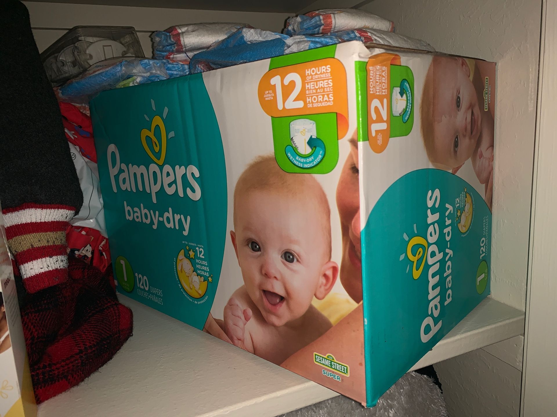 Pampers Size 1 ( 120 ) and (204) count
