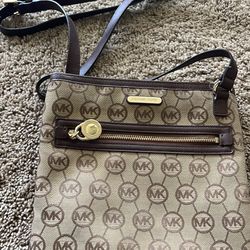 Michael Kors Crossbody Purse