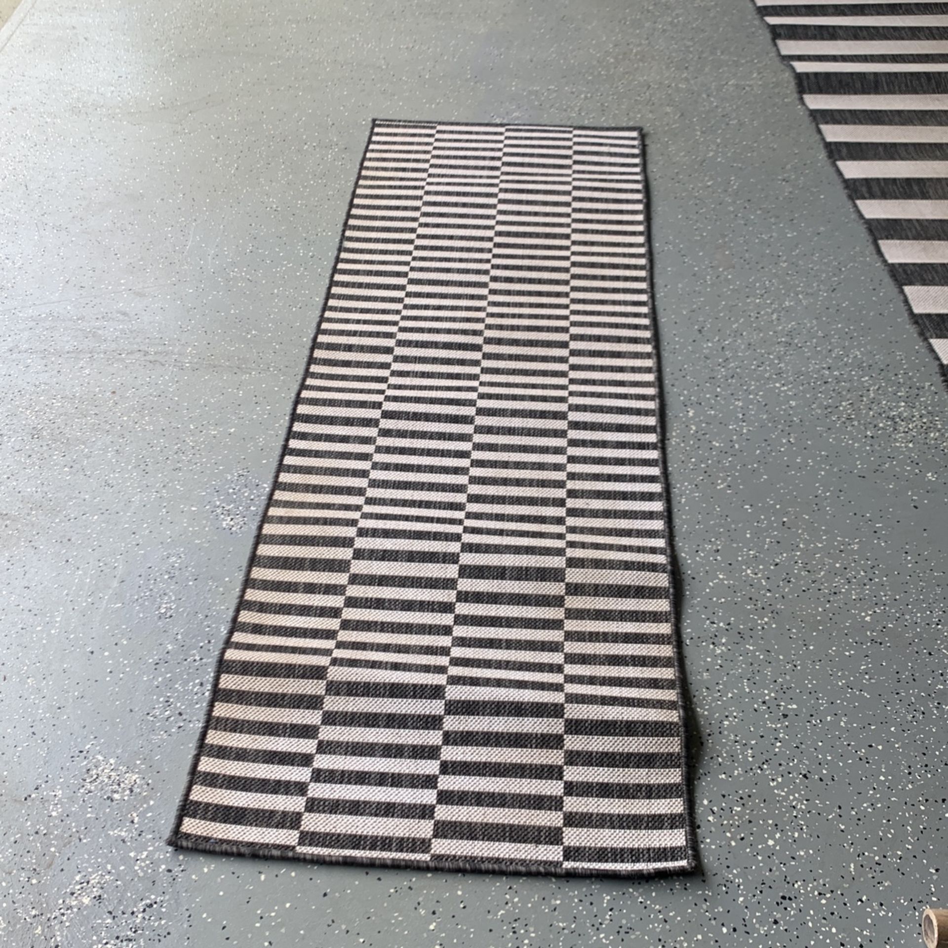 Outdoor Striped Runner