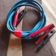 Es Uno Solo . Es Para Cargar La Batería De Tu Carro 