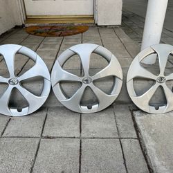 Toyota 15” Hub Caps For Prius 