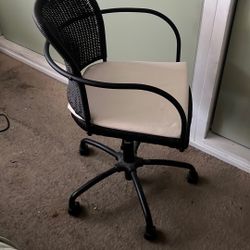 Black Chair W Cushion 