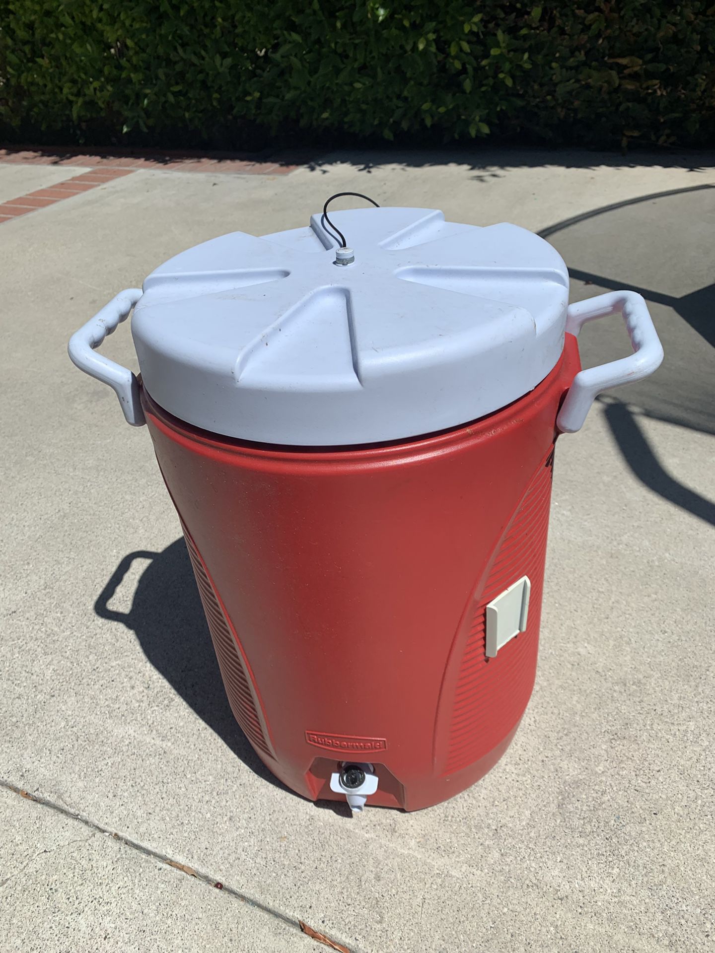 Red Rubbermaid water cooler