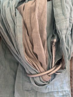 Mebien ring sling carrier