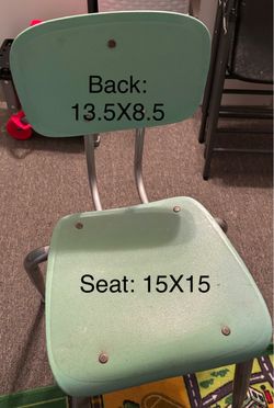 Mid Century Modern small table and chairs