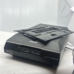 Epson Perfection V600 Photo Flatbed Film Scanner J252A with Cables & Tray TESTED