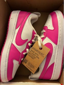 Nikes Size 6y