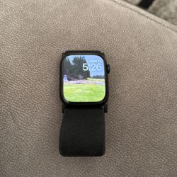 Apple Watch Series 8 - GPS