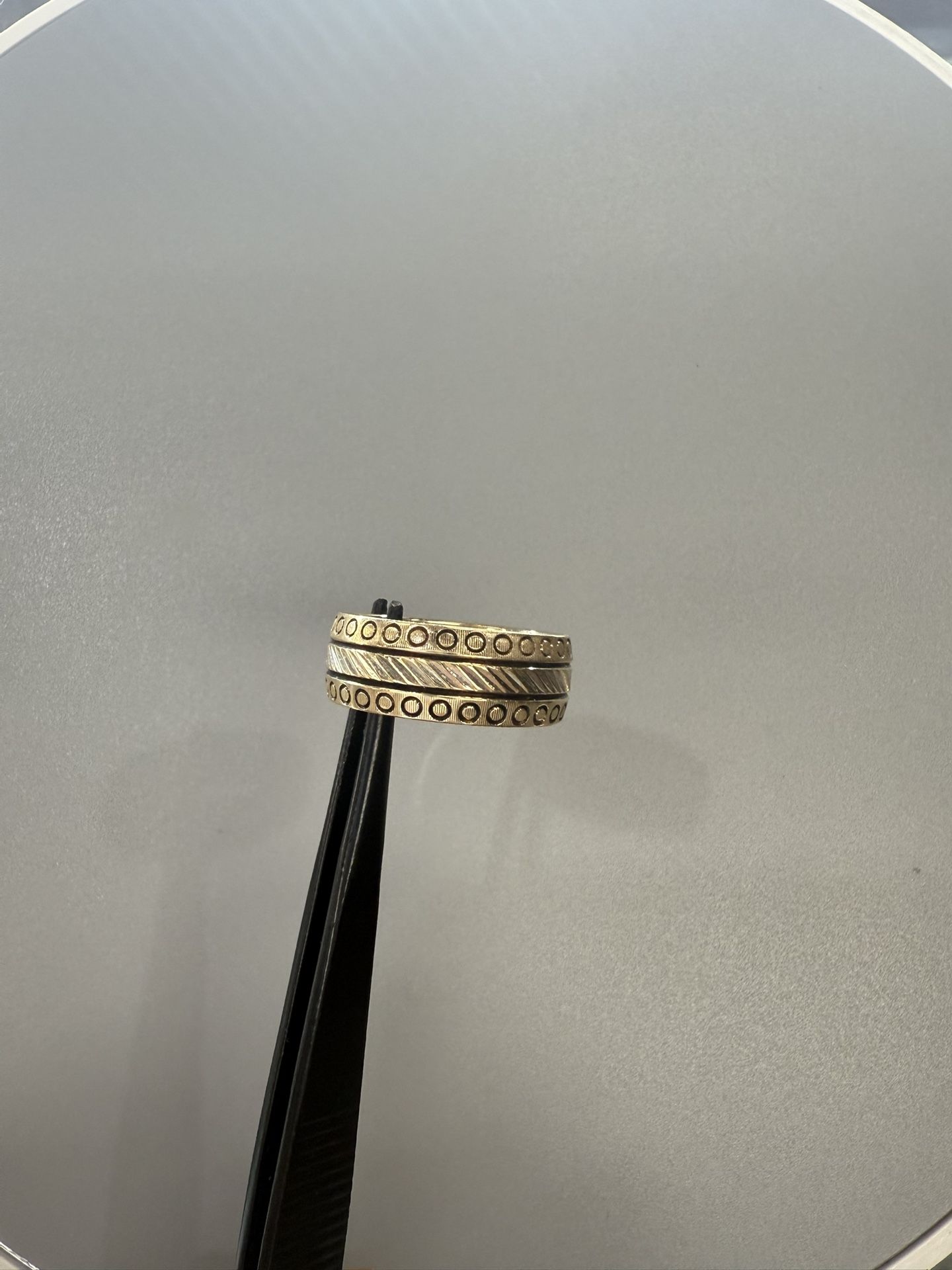 14KYG Diamond Cut Wedding Band