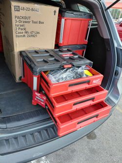 PACKOUT 3 Drawer Tool Box Milwaukee