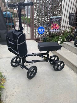 KNEE Scooter - lower leg injury, 300lbs weight support. Brand New, Assembled