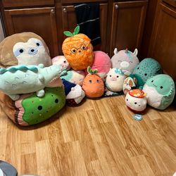 SQUISHMALLOW LOT
